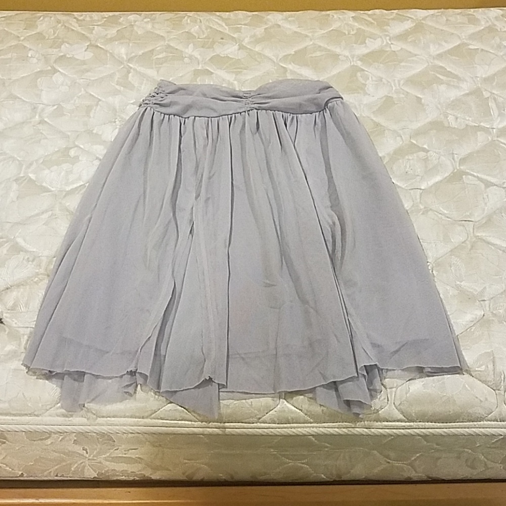 [Xhilaration] Silver/Gray Skirt